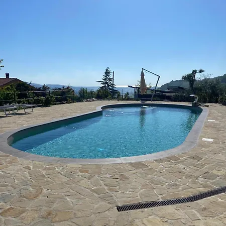 Madonna Carradori Country Alojamento de Acomodação e Pequeno-almoço 3*