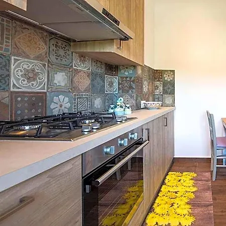 Madonna Carradori Country Bed & Breakfast Offagna