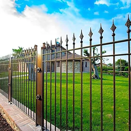 Bed & Breakfast Madonna Carradori Country 3*