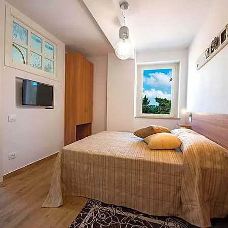 Madonna Carradori Country 3* Offagna