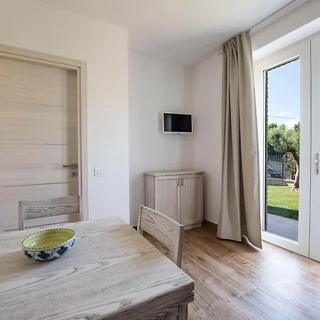 Madonna Carradori Country Bed & Breakfast *