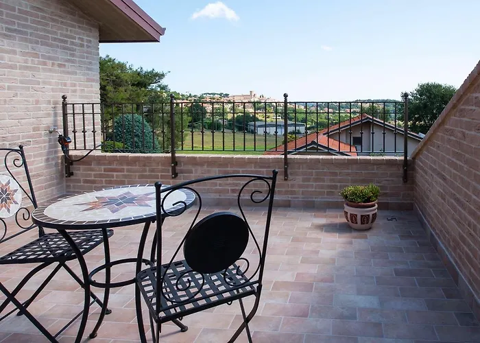 Madonna Carradori Country Panzió 3*